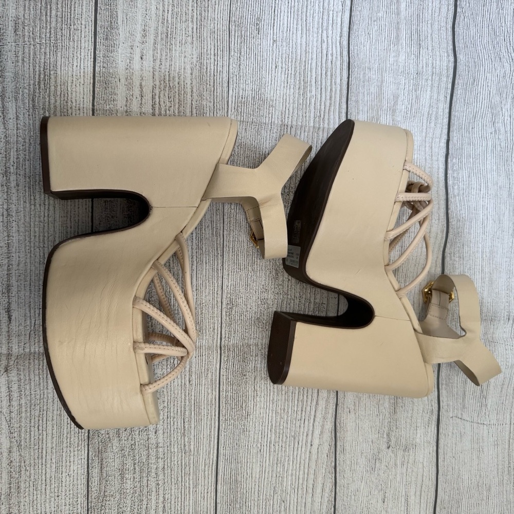 Schutz Mahi Strappy Platform Sandal - Picture 3 of 13
